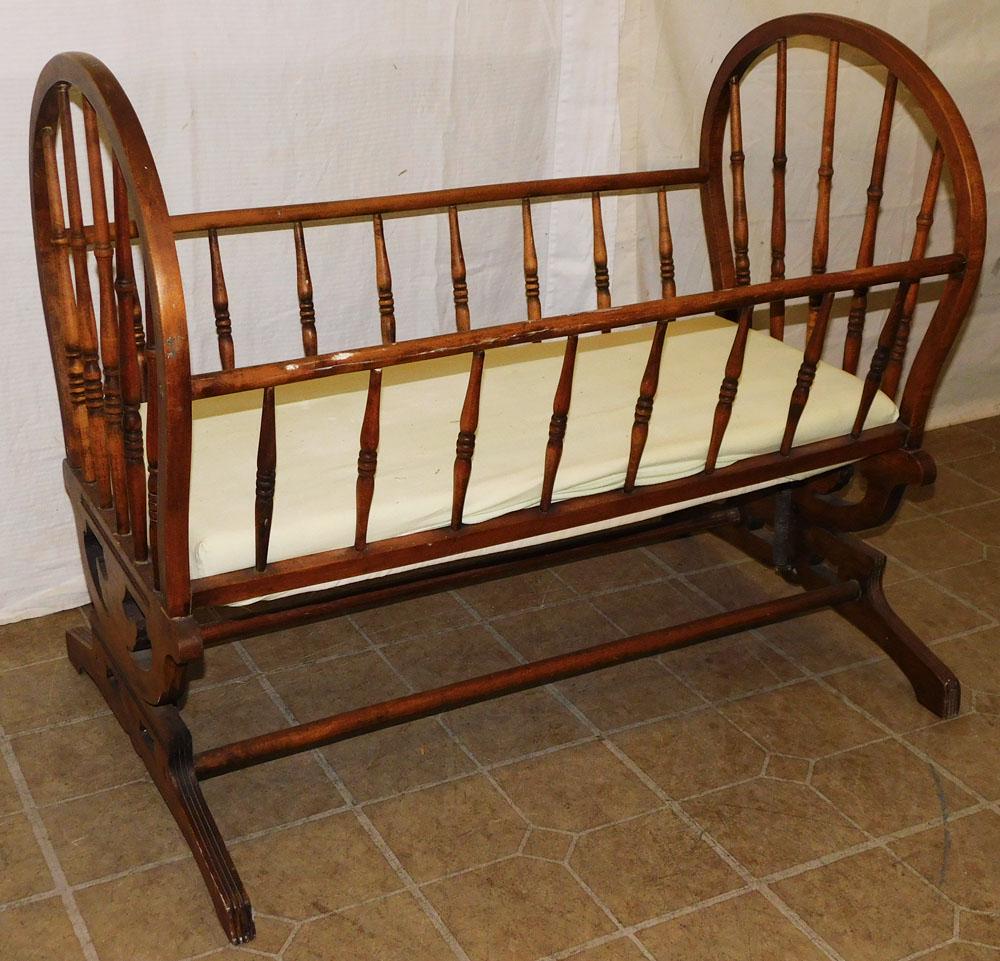 Antique Maple Baby Cradle (1 of 2)