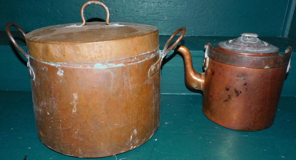 2 Antique Copper Pots (1 of 3)