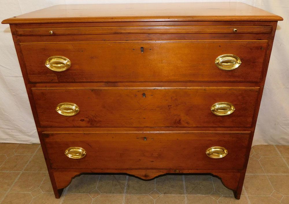 19th C Pine 3 Drawer Chest with Slide (1 of 6)