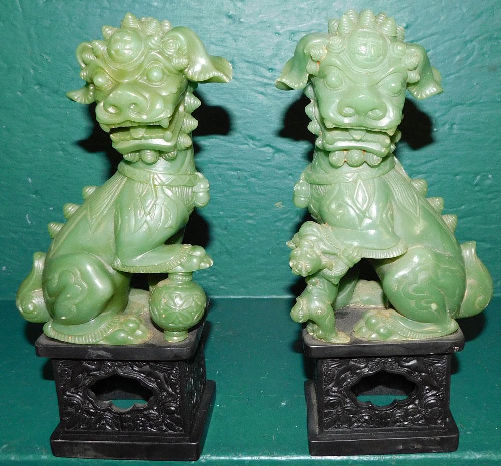 Pair of Resin Foo Dog Bookends (1 of 3)