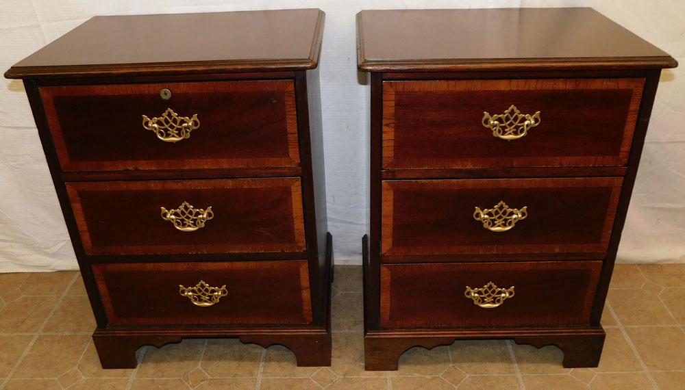Pair of Mahogany Night Stands by America of Martinsville: Pair of Mahogany Night Stands by America of Martinsville. 22 1/2" W 16" D 30" H ALL DESCRIPTIONS AND ANY CONDITION STATEMENT GIVEN BY LANGSTON AUCTION GALLERY ARE STRICTLY AN OPINION AND LANGSTON'S SH