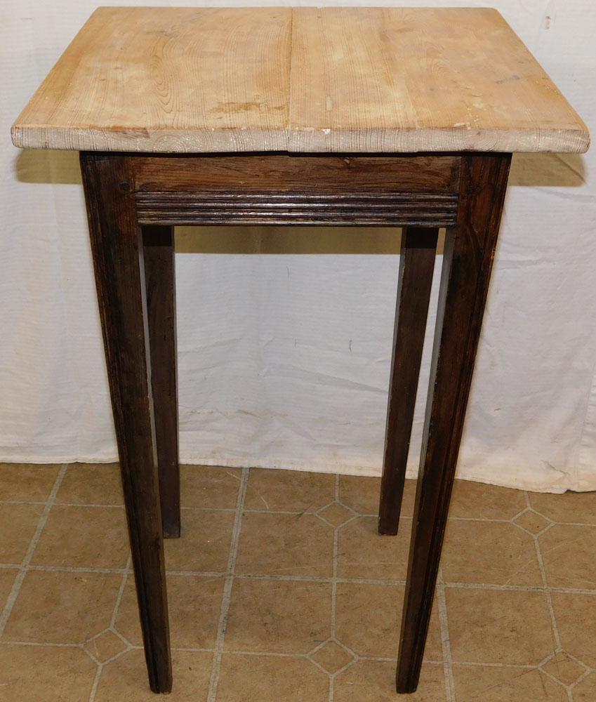 Small Pine Farm Table (1 of 3)
