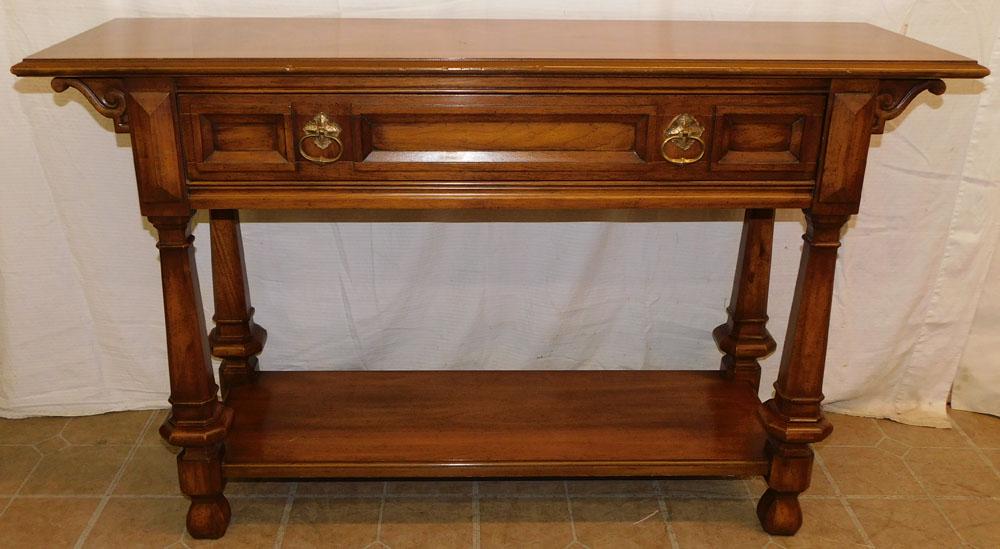 Cherry Console Table by Weiman (1 of 5)