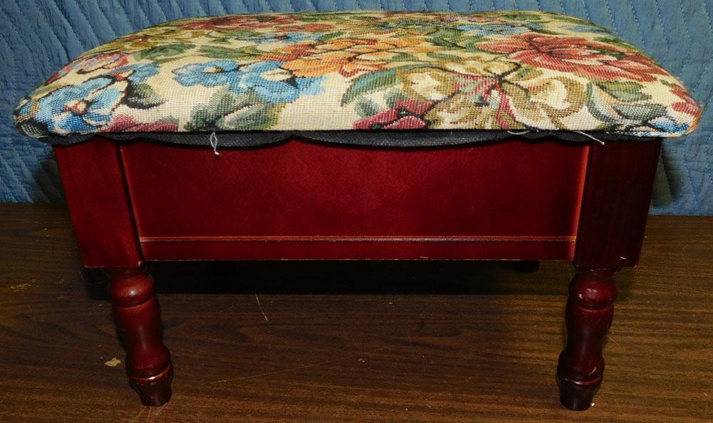 Cherry Queen Anne Style Foot Stool (1 of 4)