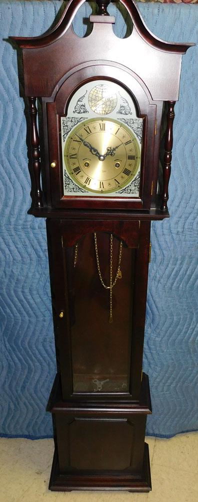 Cherry Grandmother Style Clock by Tempis Fugit (1 of 4)