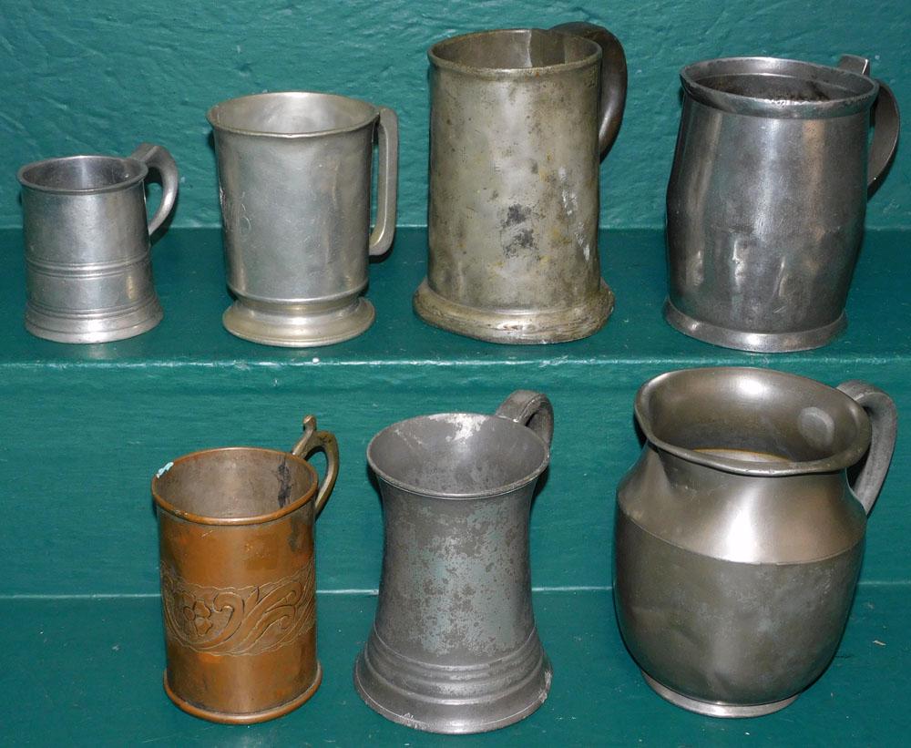 Lot  Antique Pewter Mugs (1 of 6)