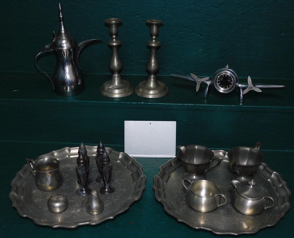 Lot Silverplate & Pewter Items (1 of 5)