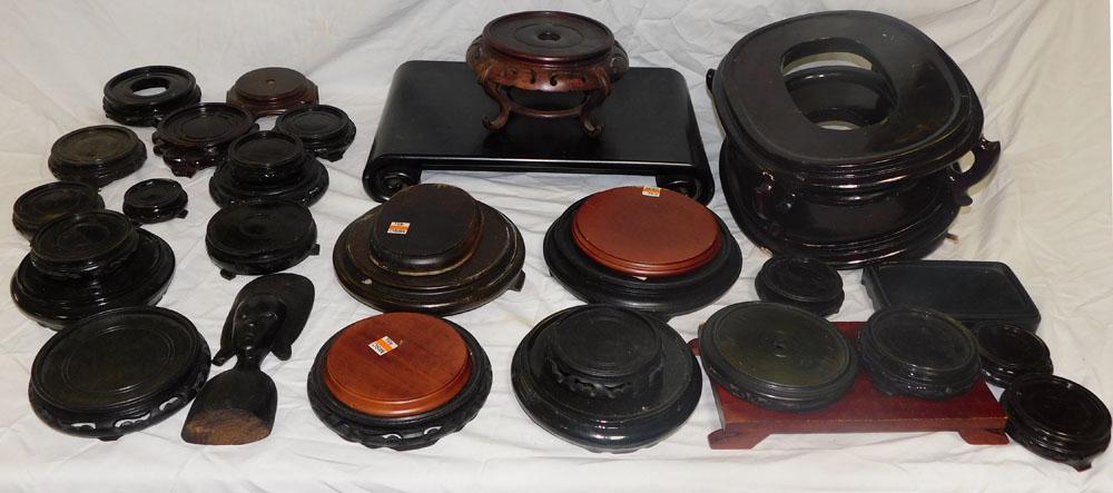 Lot Oriental Wooden Stands (1 of 7)