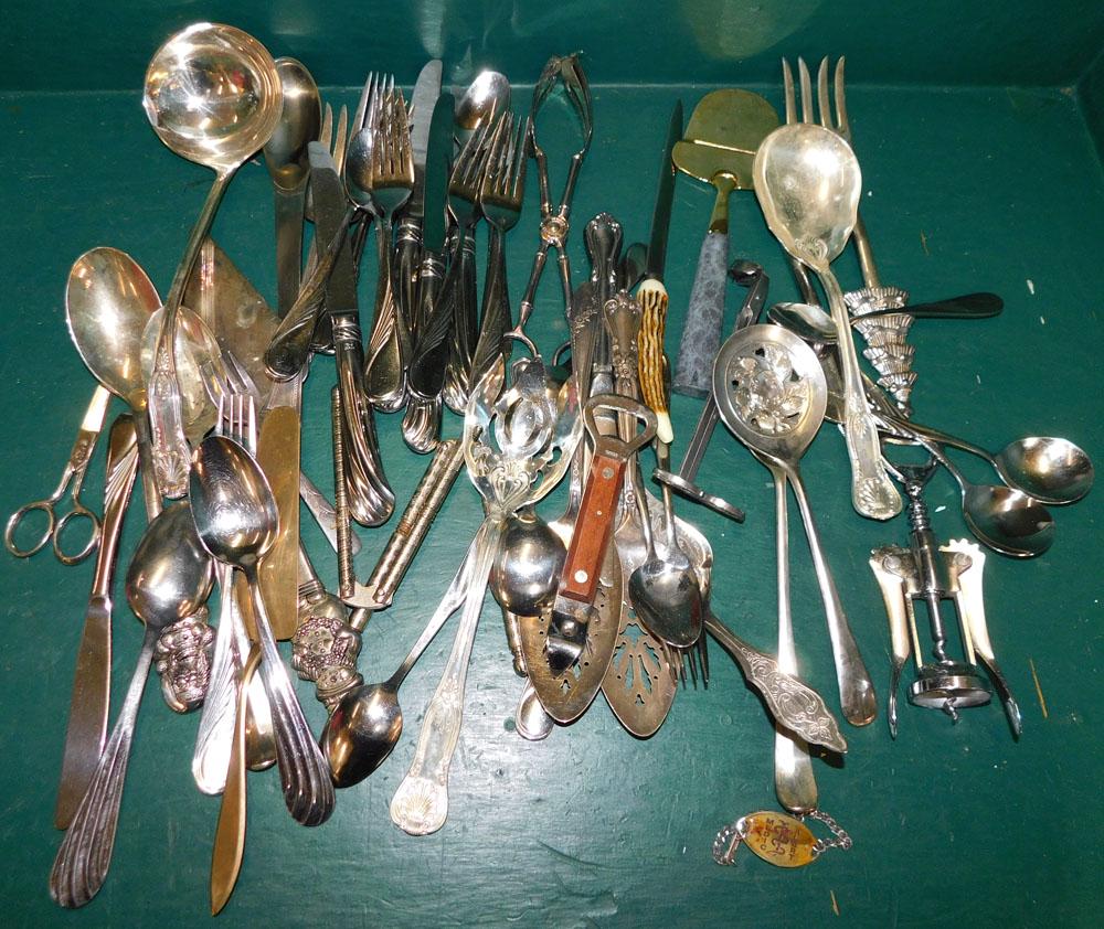 Lot Silverplate Flatware (1 of 3)