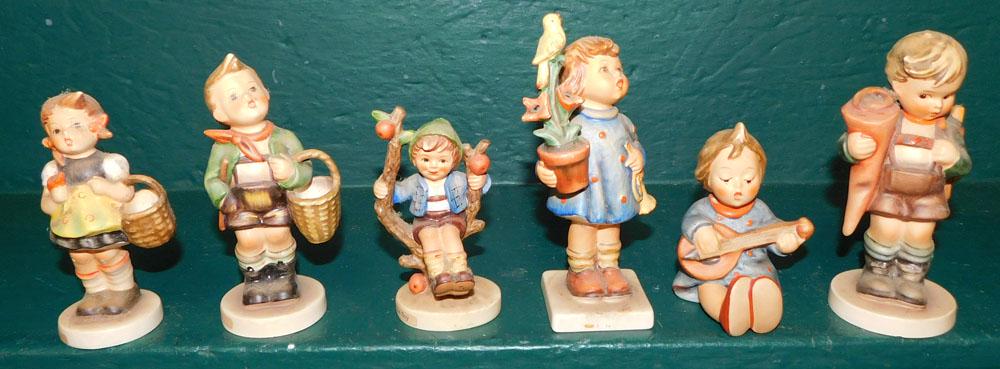 Lot 7 Hummel Figurines (1 of 4)