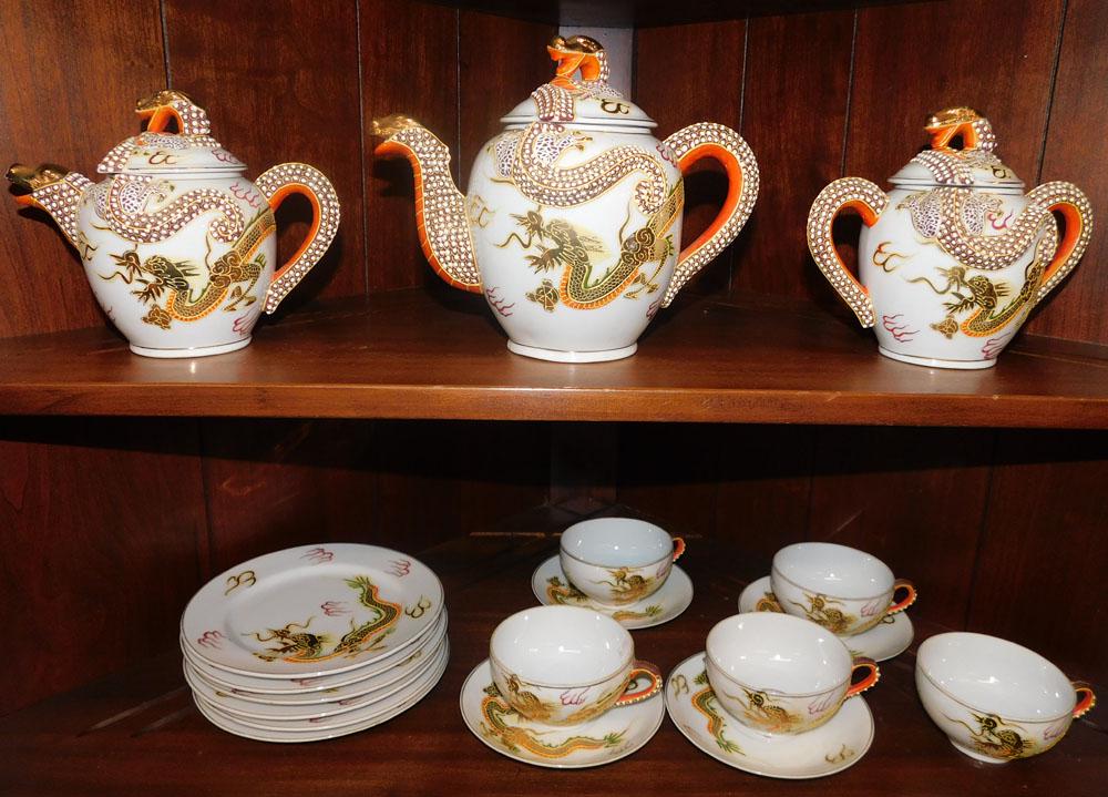 Oriental Porcelain Tea Set (1 of 3)