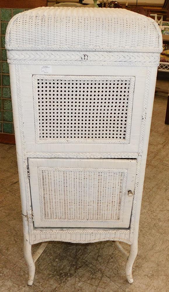 Antique Wicker Victrola Empty Case By Haywood Wakefield (1 of 5)
