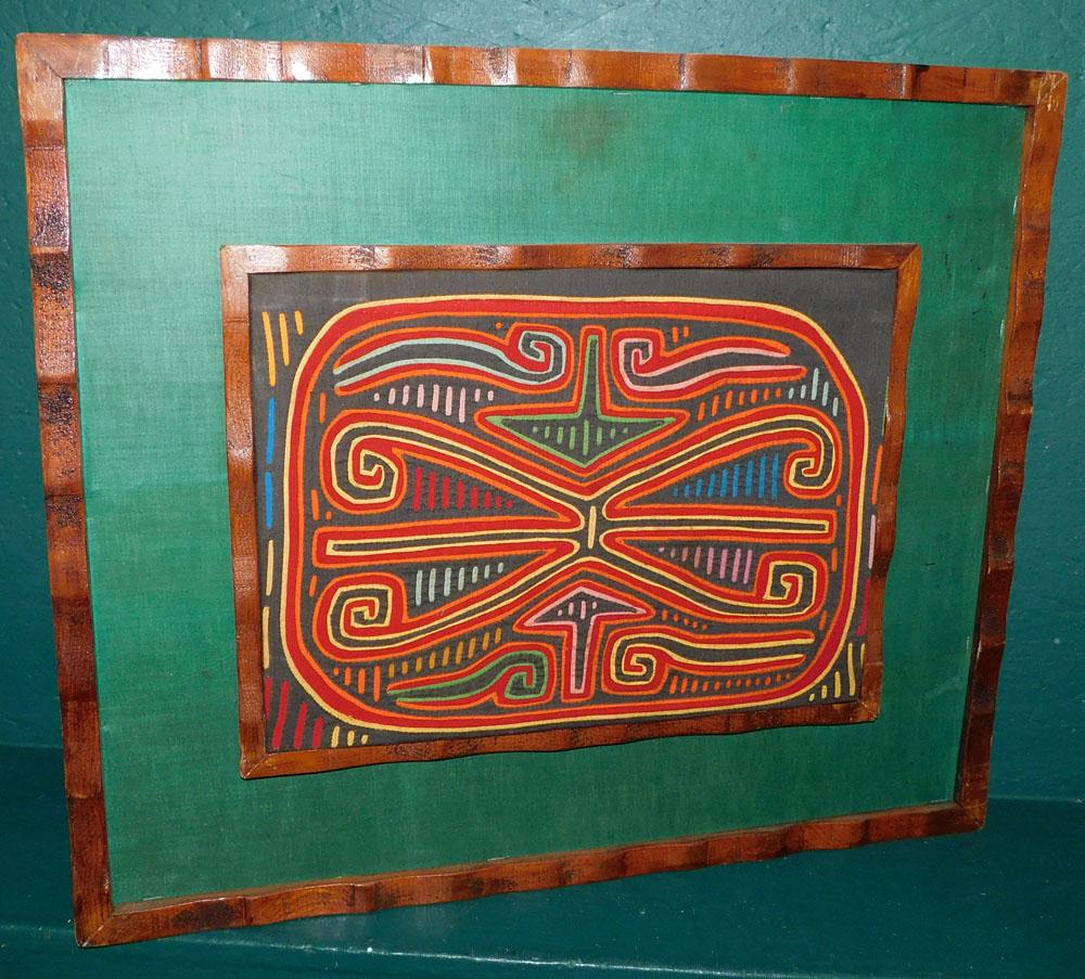 Framed Handmade Mola Textile (1 of 3)