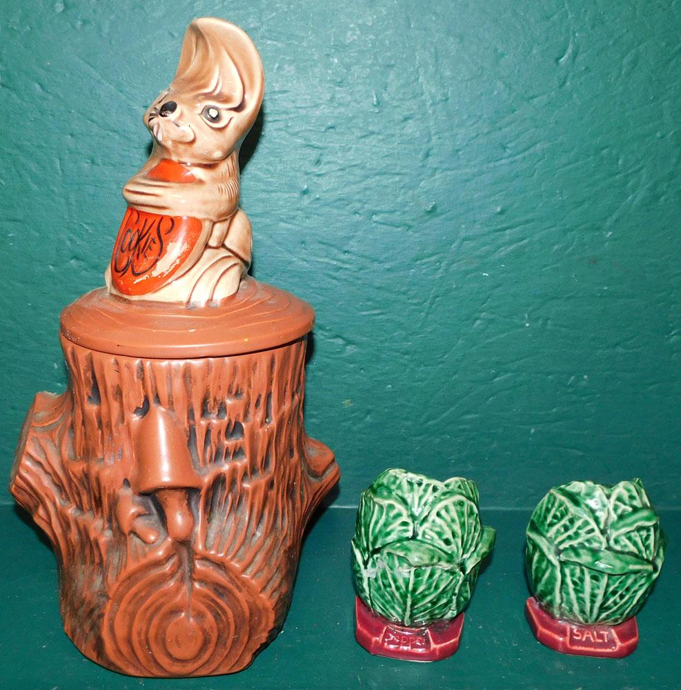Mccoy Cookie Jar & Salt/pepper Shaker