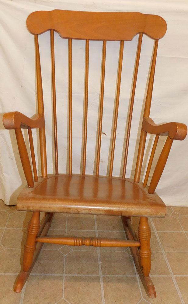Maple Boston Rocker (1 of 4)
