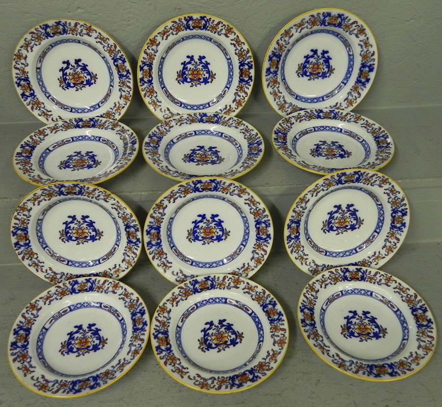 (12) Minton broth bowls circa 1850. 8" diameter.: (12) Minton broth bowls circa 1850. 8" diameter.
