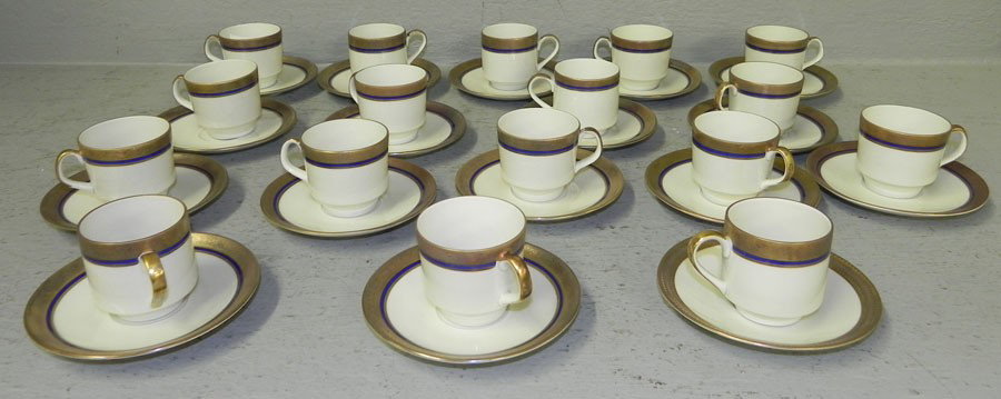 17 Bavarian after dinner cups and saucers.: 17 Bavarian after dinner cups and saucers.