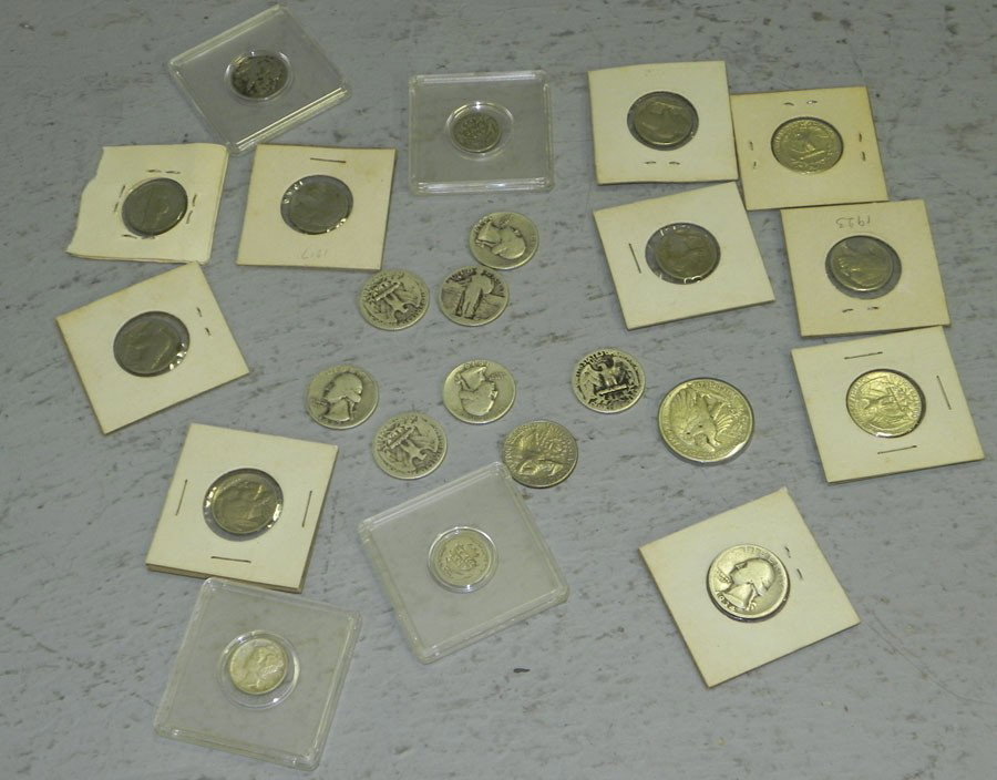 (24) American pre-1964 coins, face value $4.00.: Odd (24) American pre-1964 coins, face value $4.00.