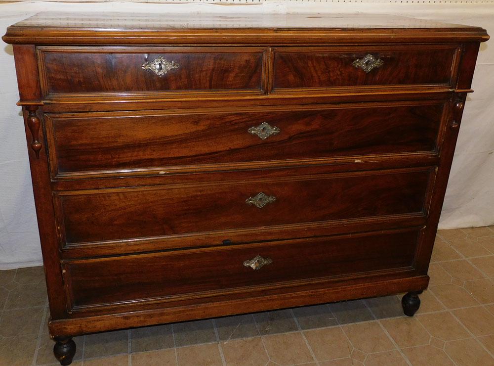 19th C Walnut 2/3 Drawer Chest (1 of 8)