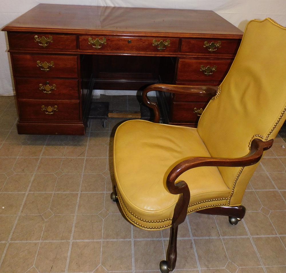 Cherry Executive Desk & Upholstered Swivel Desk Chair by Garnhers Inc. (1 of 8)