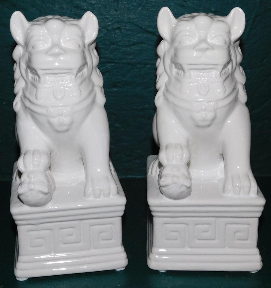 Pair Ceramic Foo Dog Bookends (1 of 4)