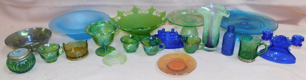Lot Colored Glass Items (1 of 2)
