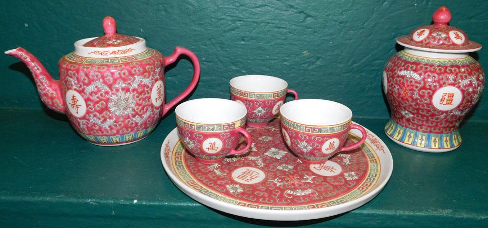 Oriental Porcelain Tea Set (1 of 5)