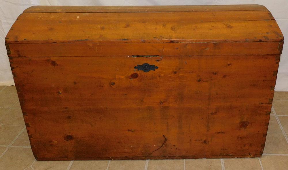 Antique Pine Dovetailed Trunk (1 of 4)