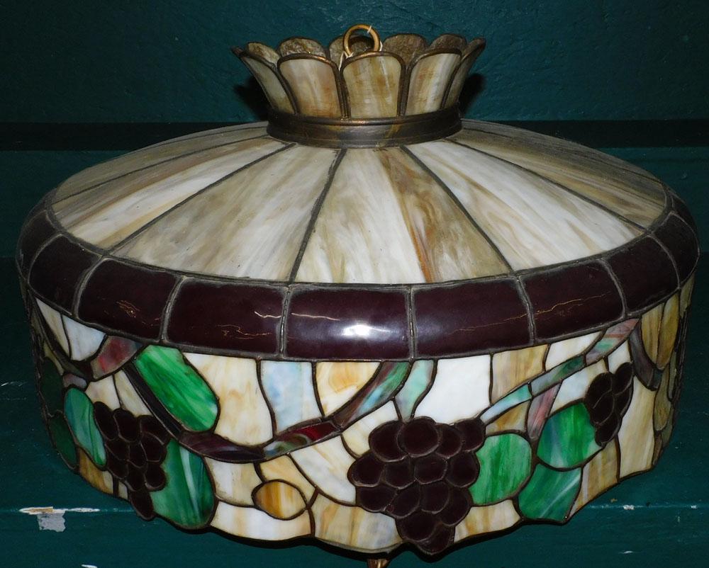 Antique Leaded Slag Glass Chandelier: Antique Leaded Slag Glass Chandelier. 24" Dia 12" H "ALL DESCRIPTIONS AND ANY CONDITION STATEMENT GIVEN BY LANGSTON AUCTION GALLERY ARE STRICTLY OPINIONS AND LANGSTON'S SHALL HAVE NO RESPONSIBILITY FO