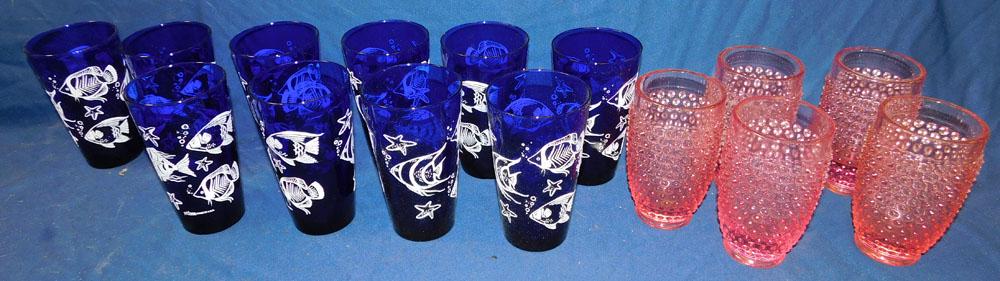 Lot Colored Glasses: Lot Colored Glasses. "ALL DESCRIPTIONS AND ANY CONDITION STATEMENT GIVEN BY LANGSTON AUCTION GALLERY ARE STRICTLY OPINIONS AND LANGSTON'S SHALL HAVE NO RESPONSIBILITY FOR ERRORS OR OMISSIONS. THE ABSE