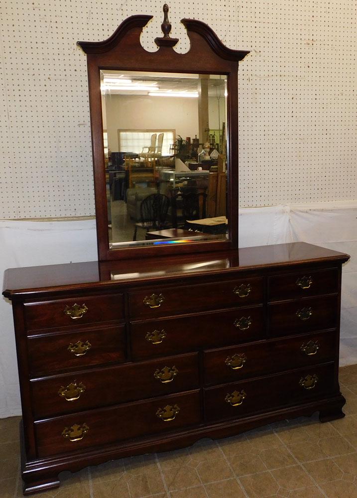 Cherry 10 Drawer Dresser W/ Mirror (1 of 5)