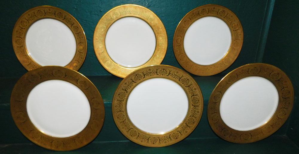 Set 6 Limoges Dinner Plates (1 of 3)