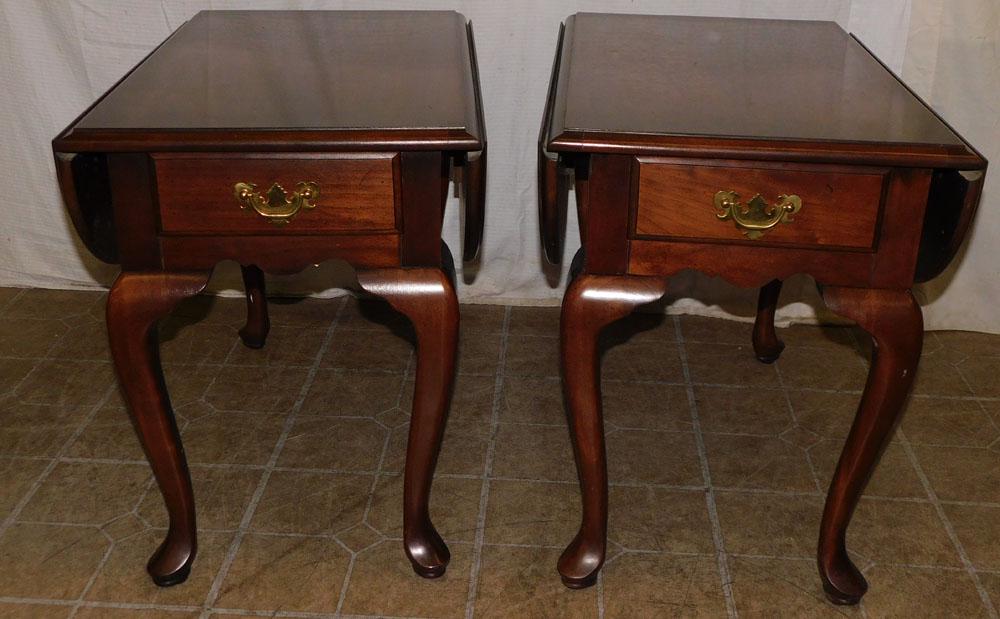 Pair Cherry Queen Anne Drop Side End Tables (1 of 4)