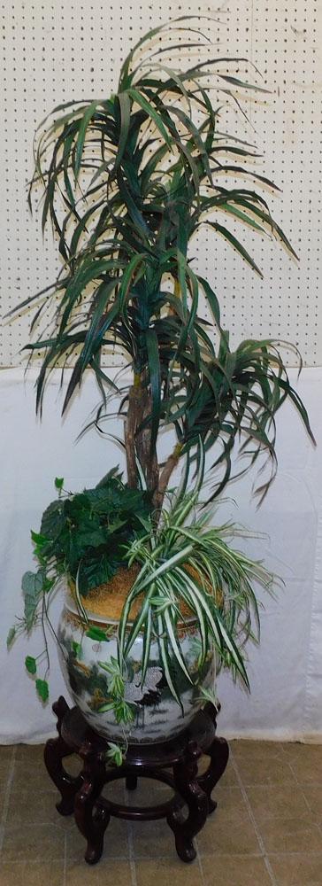 Oriental Fish Bowl on Stand (1 of 3)