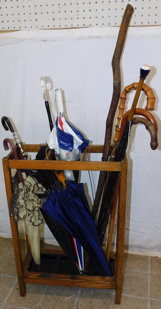Oak Umbrella Stand with Umbrellas & Walking Sticks (1 of 4)