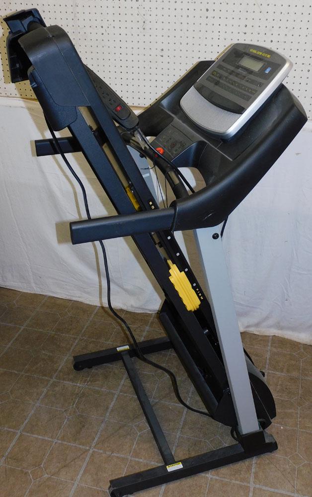 Gold's Gym Trainer 430i Treadmill (1 of 6)