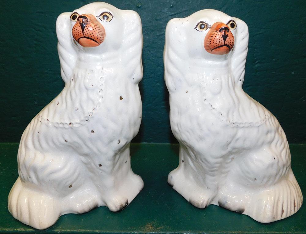 Pair Staffordshire Spaniels (1 of 4)