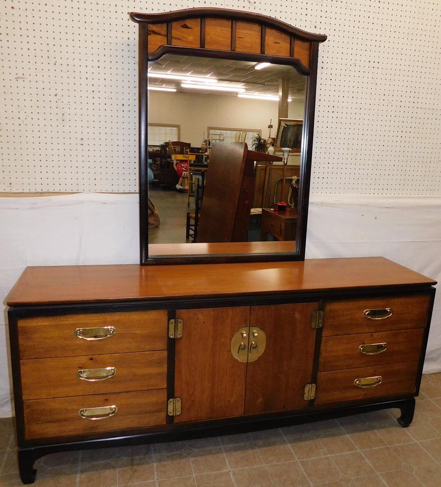 Walnut Credenza By Lane (1 of 9)