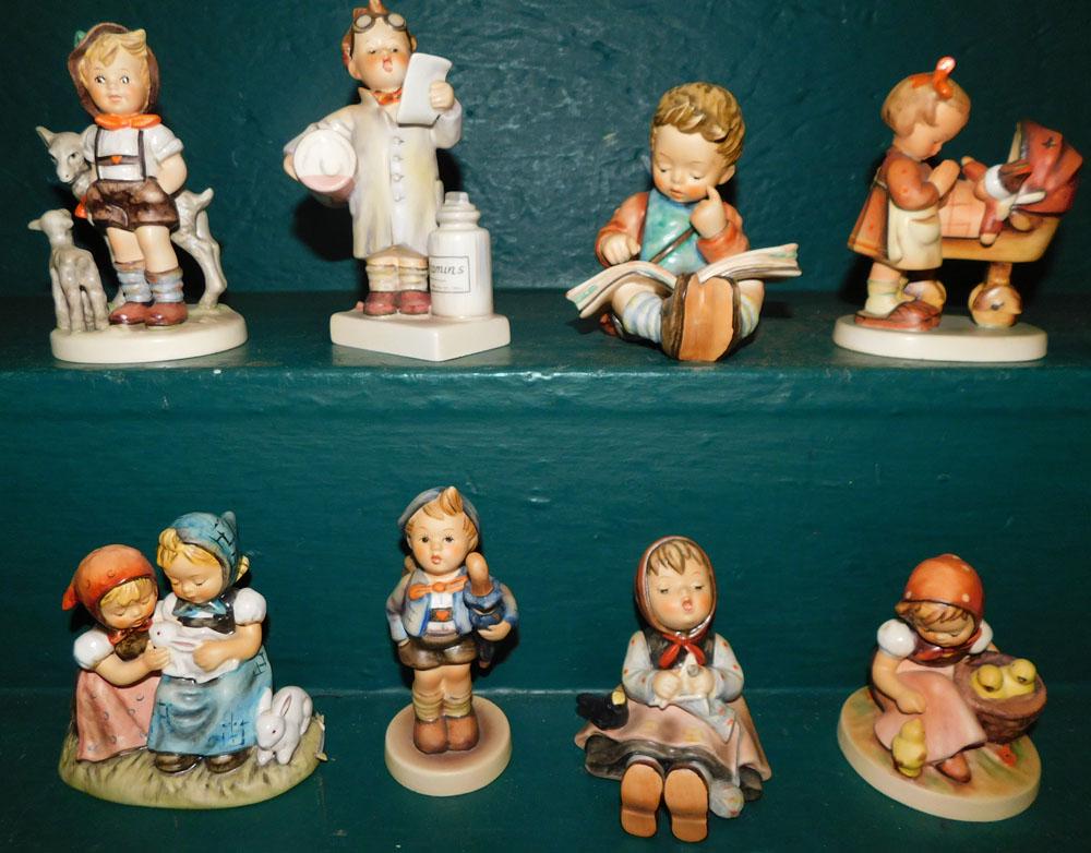 Lot Hummel Figurines (1 of 7)