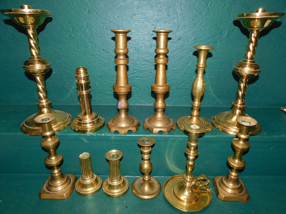 Lot 12 Brass Candlesticks (1 of 4)