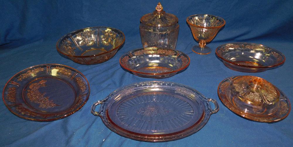 Lot Pink Depression Glass Items (1 of 4)