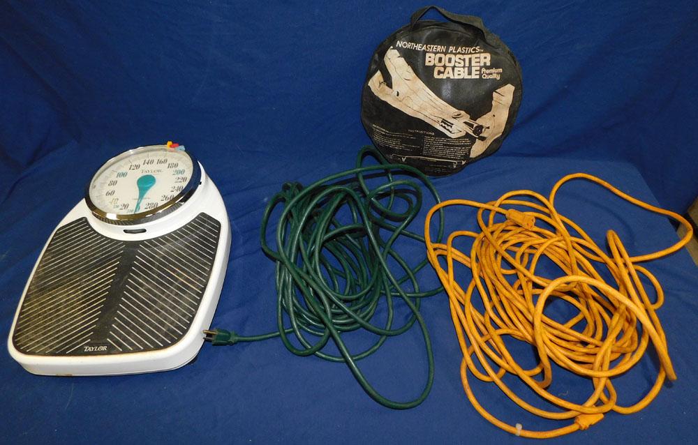Lot Scale & Electric Cords (1 of 4)