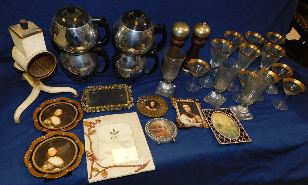 Lot Kitchen Items - Stemware - Picture Frames (1 of 5)