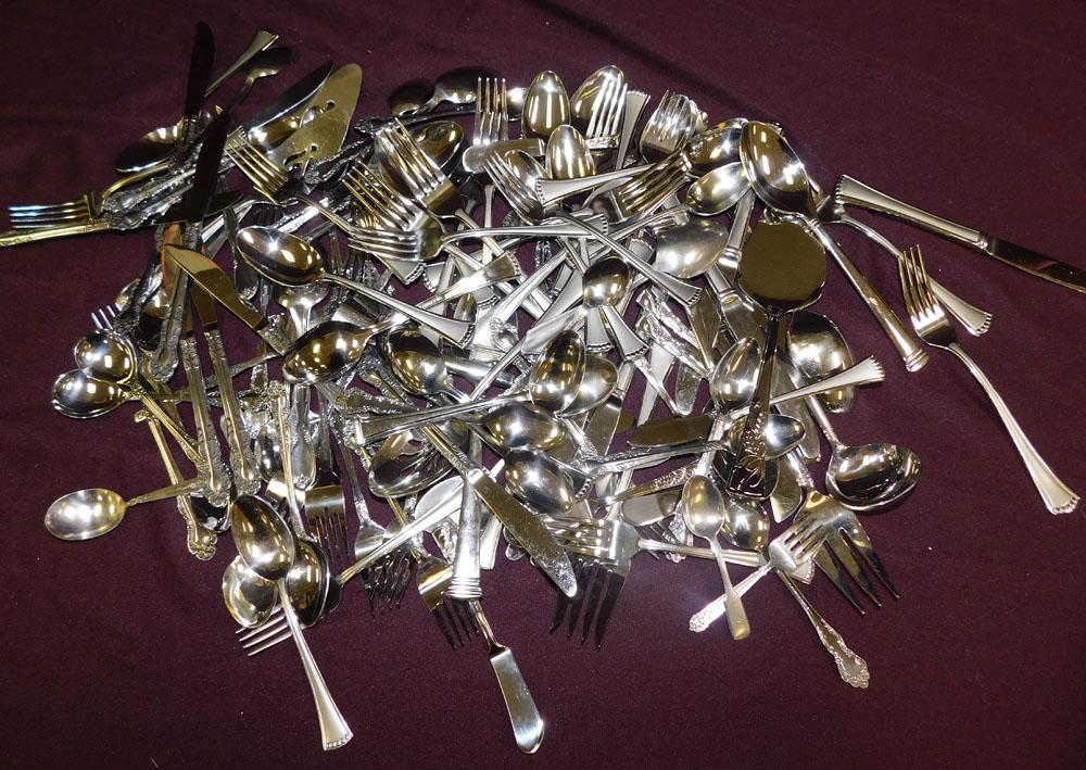 Lot Lenox Flatware (1 of 2)