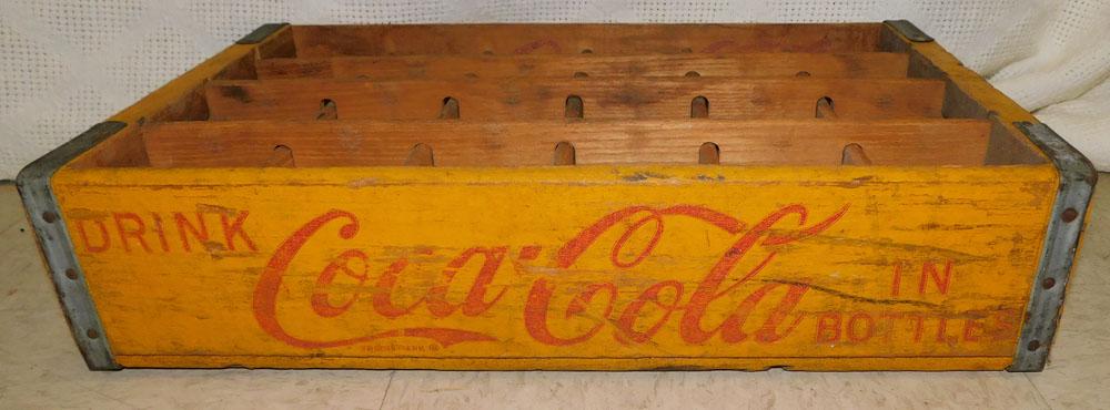 Vintage Coca Cola Crate ( Newport News VA.) (1 of 3)