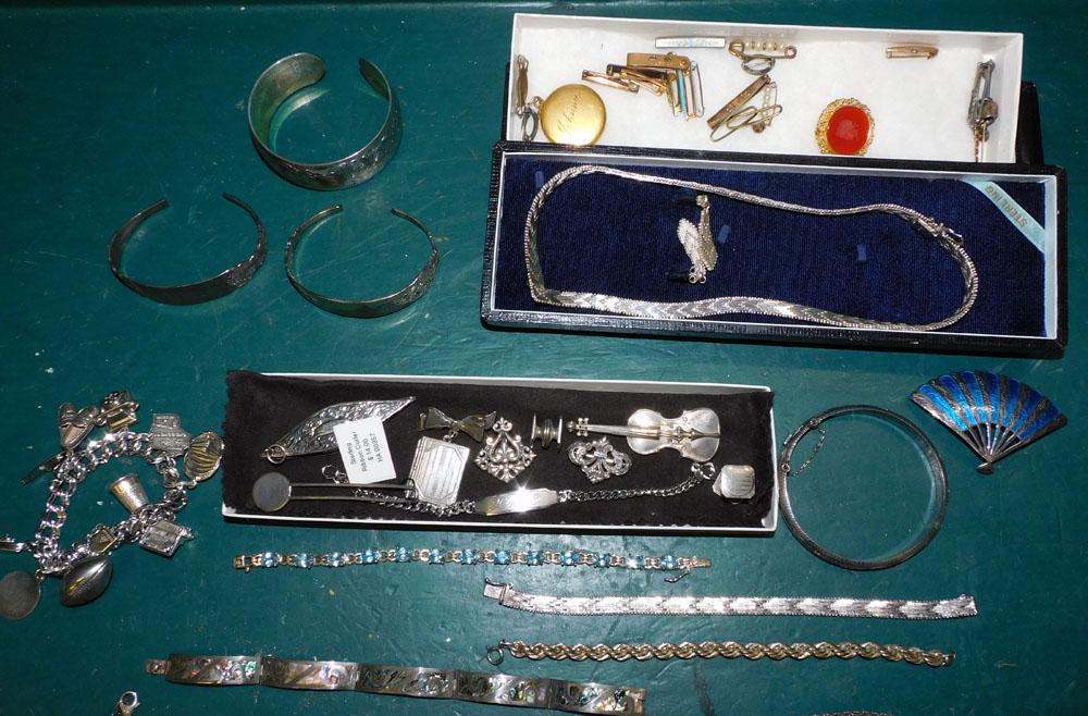 Lot Sterling Jewelry Including S. Kirk & Son Bracelet: Lot Sterling Jewelry Including S. Kirk & Son Bracelet. "ALL DESCRIPTIONS AND ANY CONDITION STATEMENT GIVEN BY LANGSTON AUCTION GALLERY ARE STRICTLY OPINIONS AND LANGSTON'S SHALL HAVE NO RESPONSIBILITY