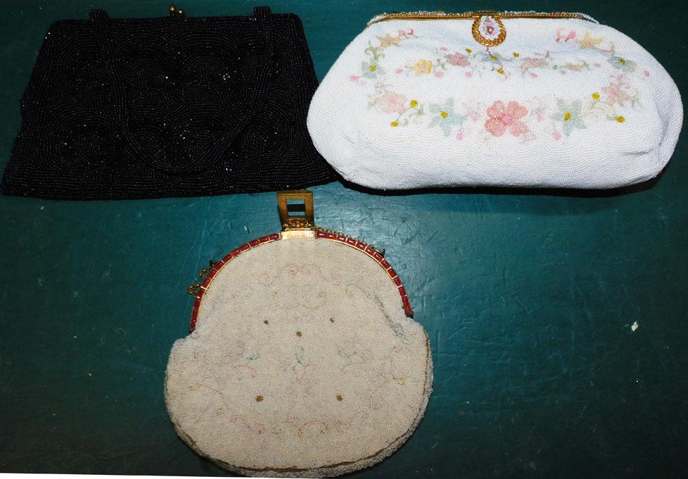 Lot Three Vintage Beaded Ladies Purses (1 of 2)