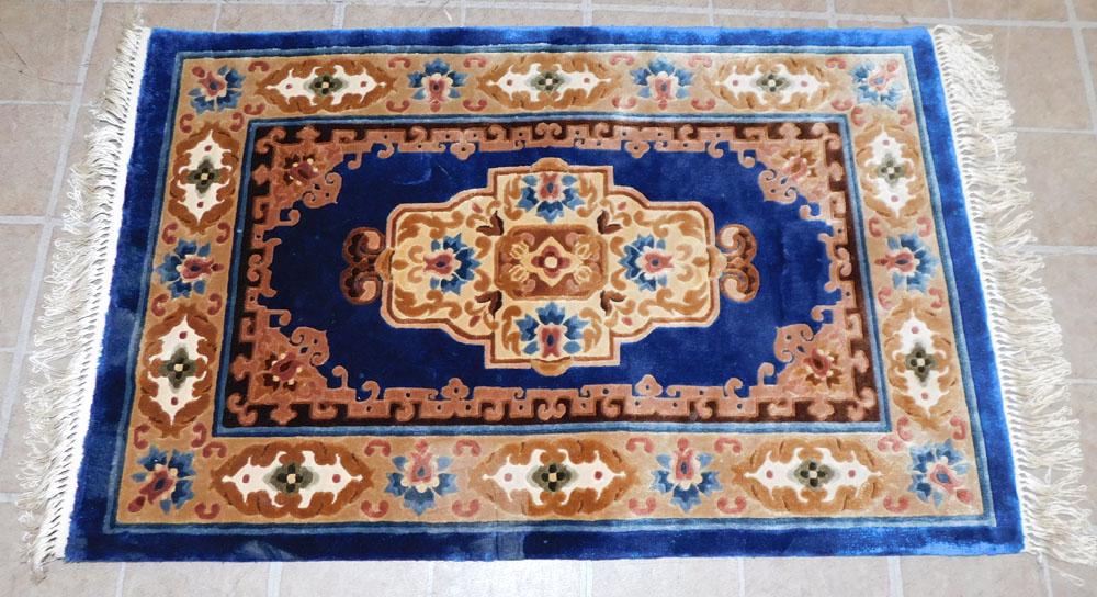 2' 0" X 3' 3" Hand Made Chinese Rug: 2' 0" X 3' 3" Hand Made Chinese Rug. "ALL DESCRIPTIONS AND ANY CONDITION STATEMENT GIVEN BY LANGSTON AUCTION GALLERY ARE STRICTLY OPINIONS AND LANGSTON'S SHALL HAVE NO RESPONSIBILITY FOR ERRORS OR OMI