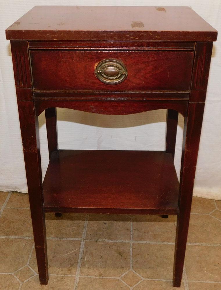 Mahogany One Drawer Night Stand: Mahogany One Drawer Night Stand. 16" W 12 3/4" D 27 1/4" H "ALL DESCRIPTIONS AND ANY CONDITION STATEMENT GIVEN BY LANGSTON AUCTION GALLERY ARE STRICTLY OPINIONS AND LANGSTON'S SHALL HAVE NO RESPONSIBI