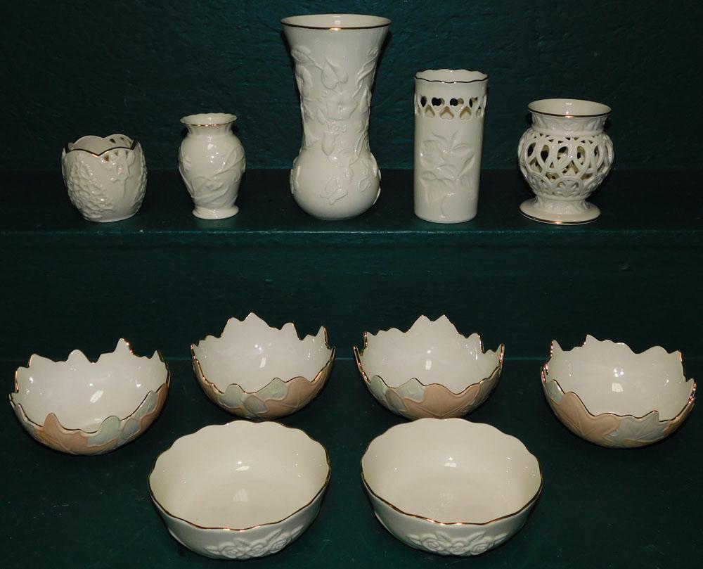 Lot Lenox Porcelain Items: Lot Lenox Porcelain Items. "ALL DESCRIPTIONS AND ANY CONDITION STATEMENT GIVEN BY LANGSTON AUCTION GALLERY ARE STRICTLY OPINIONS AND LANGSTON'S SHALL HAVE NO RESPONSIBILITY FOR ERRORS OR OMISSIONS. TH